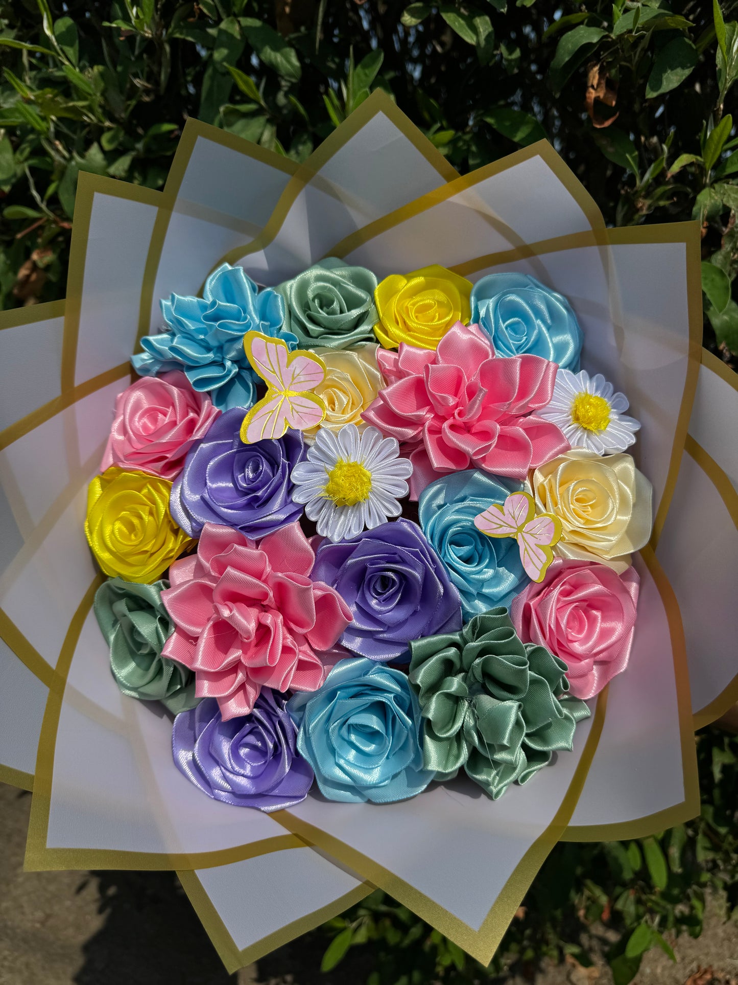 Eternal ribbon bouquet - dahlia, daisies and roses