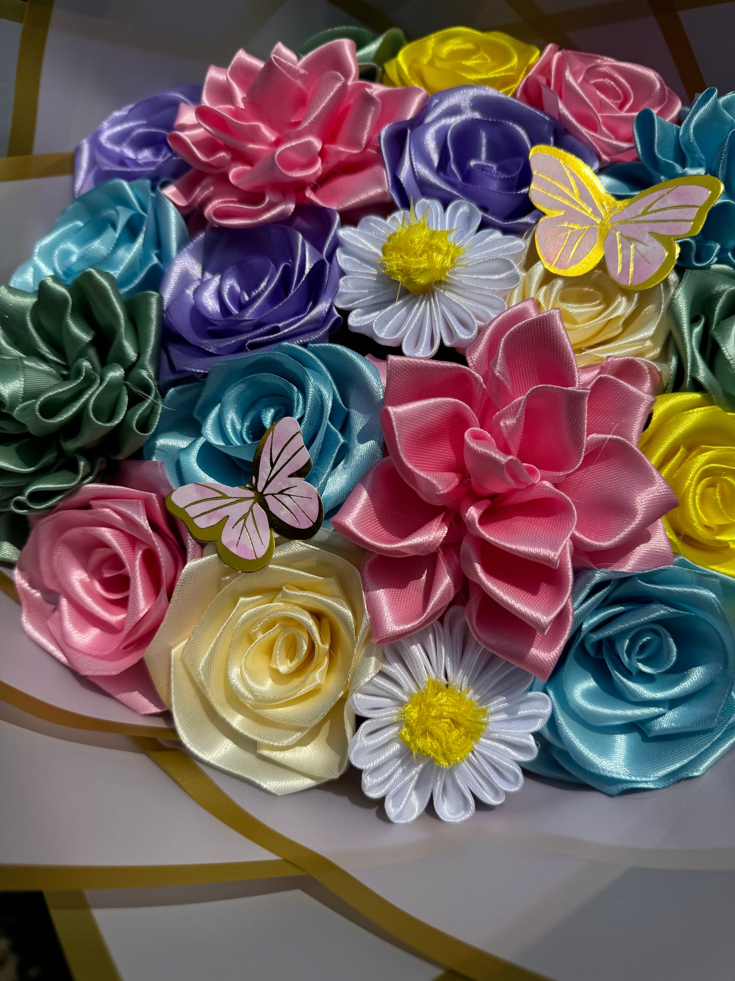 Eternal ribbon bouquet - dahlia, daisies and roses