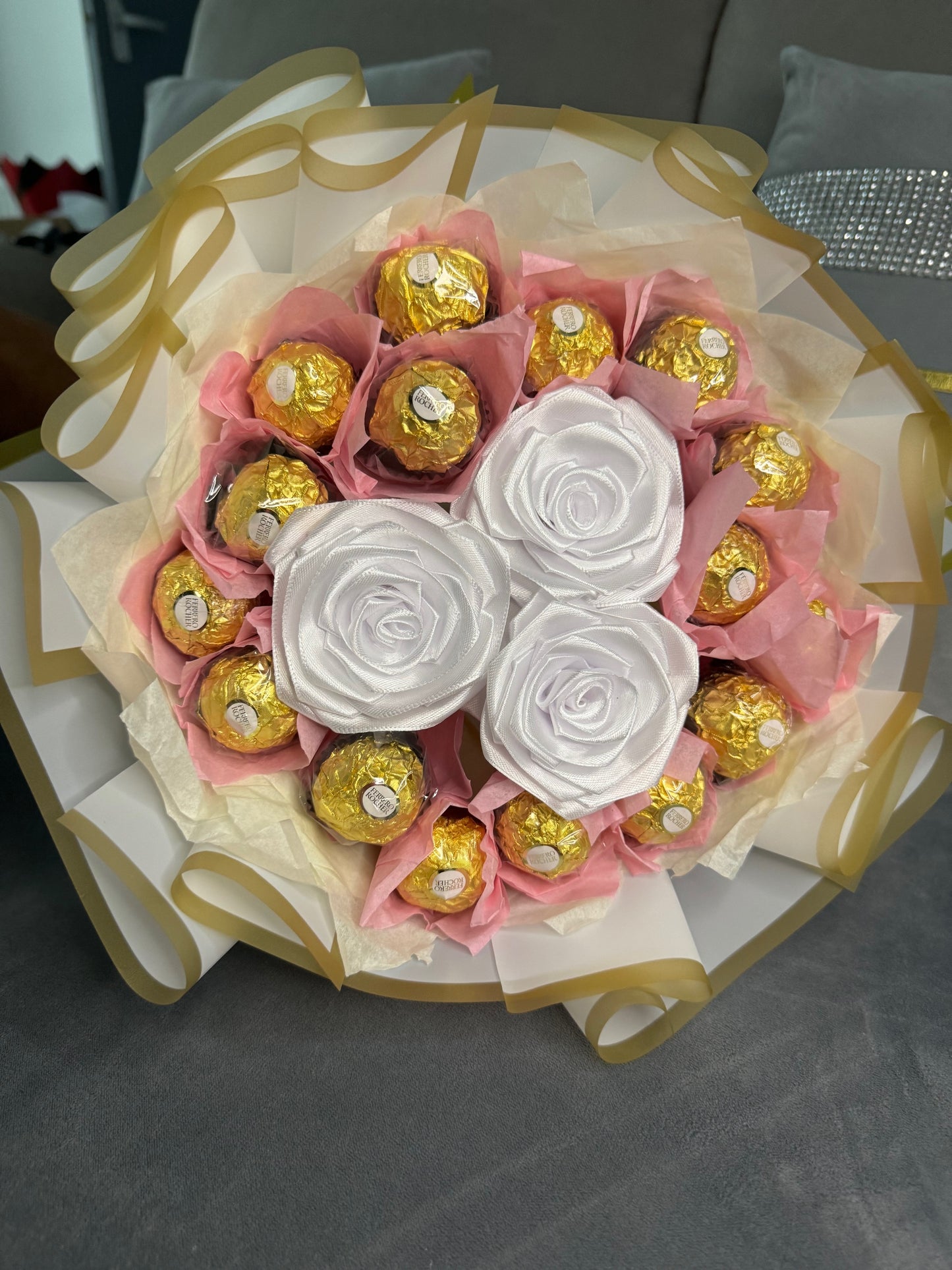 eternal rose chocolate bouquet - pink